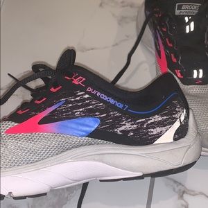 Brooks Shoes - Brooks Pure Cadence 7- SZ 7 Brooks Shoes - Brooks Pure Cadence 7- SZ 7